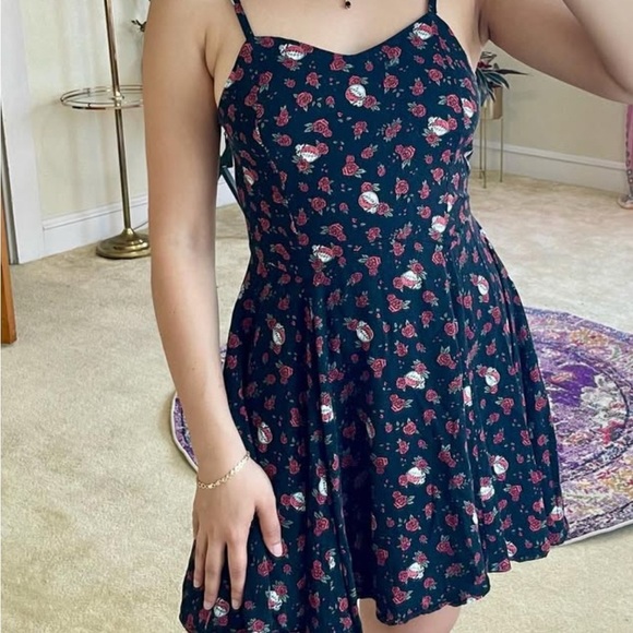 5. By Junkfood Grateful Dead Skull Red Roses Mini dress Spaghetti Straps SZ S - Picture 1 of 10